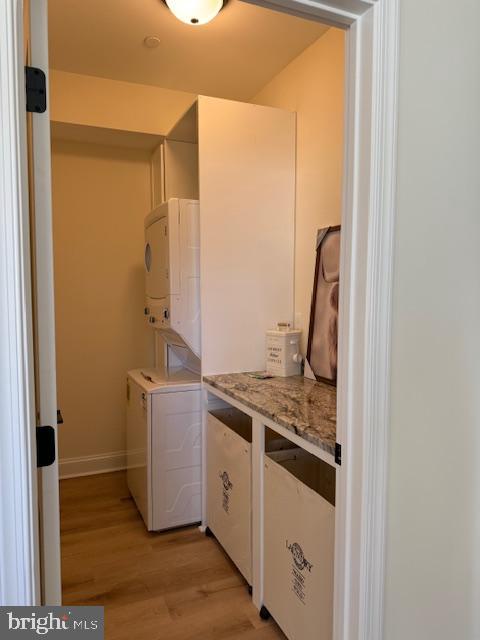 EASTON - Residential