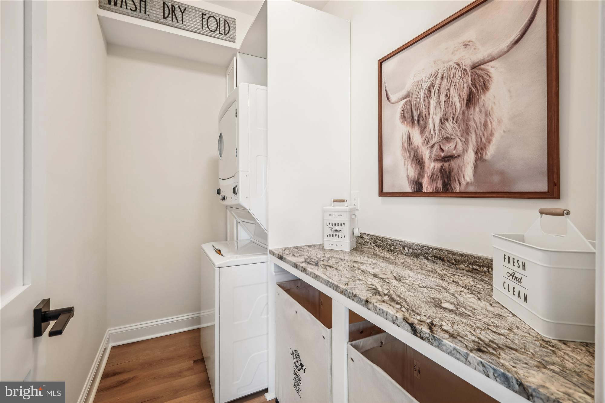 EASTON - Residential