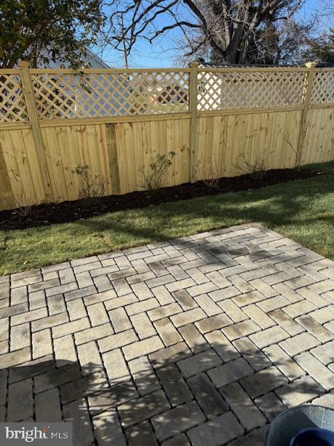 EASTON - Residential