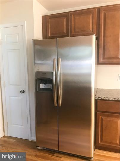 CAMELOT - Residential Lease