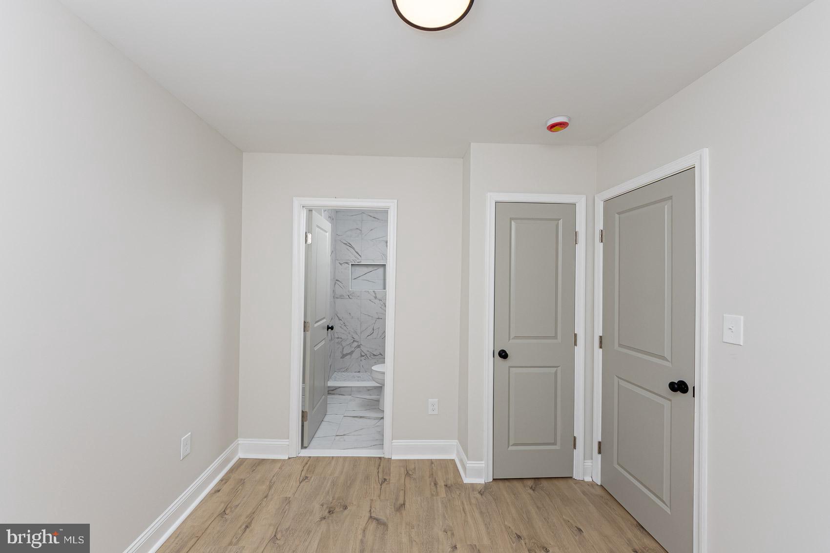 WINDSOR HILLS - Residential