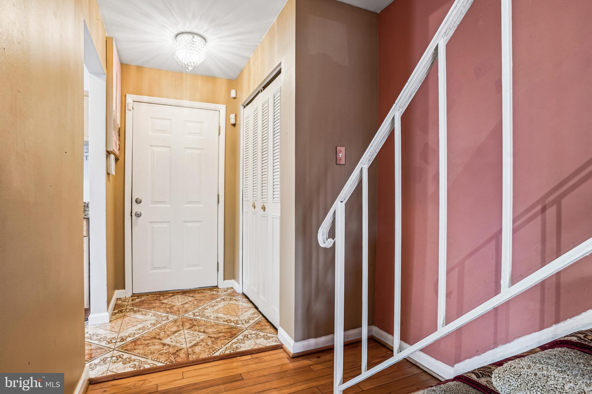 DALE CITY - Residential