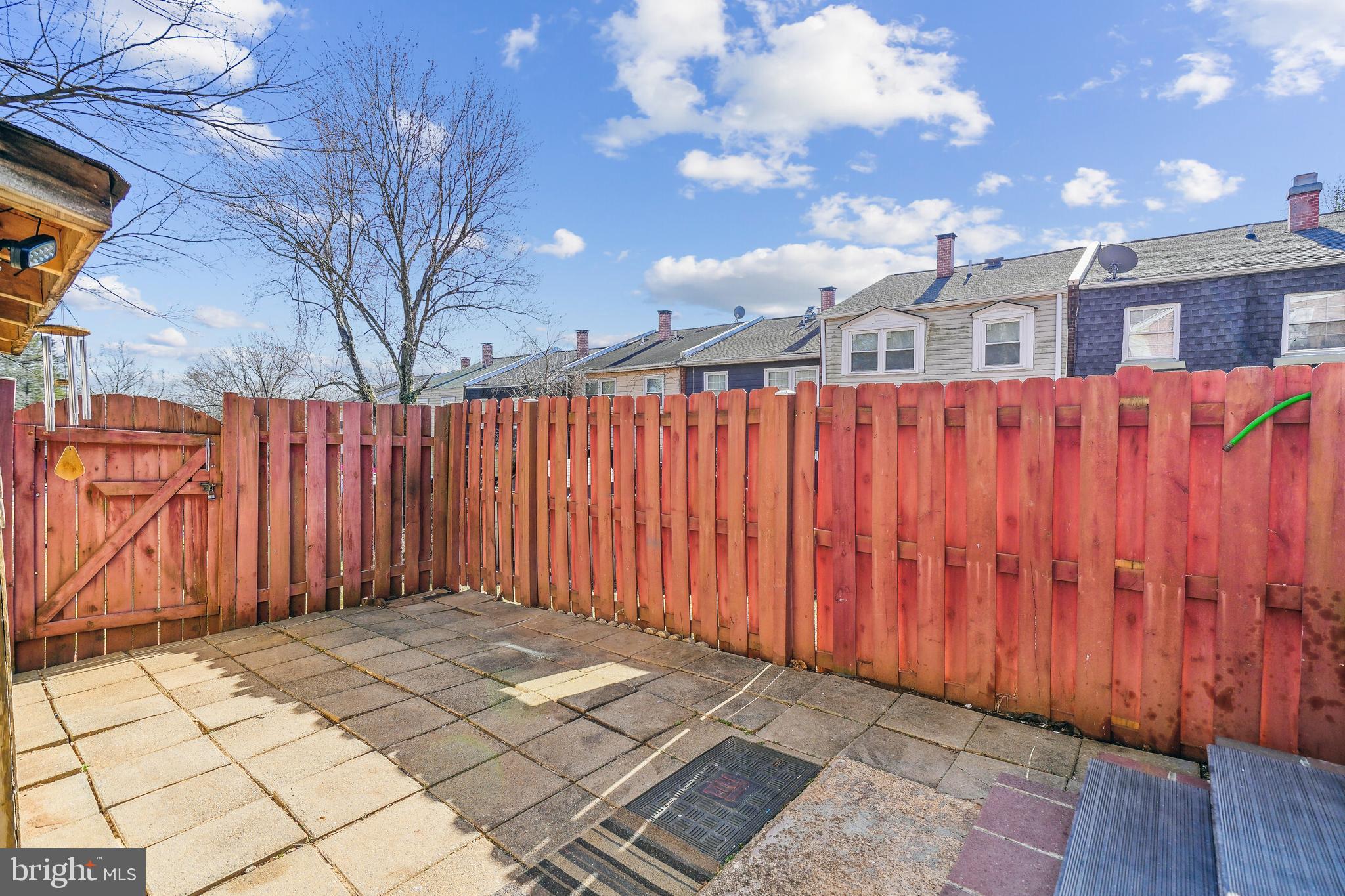 DALE CITY - Residential