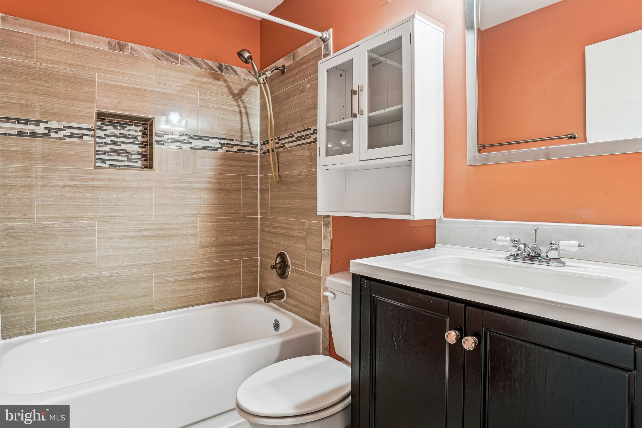 DALE CITY - Residential