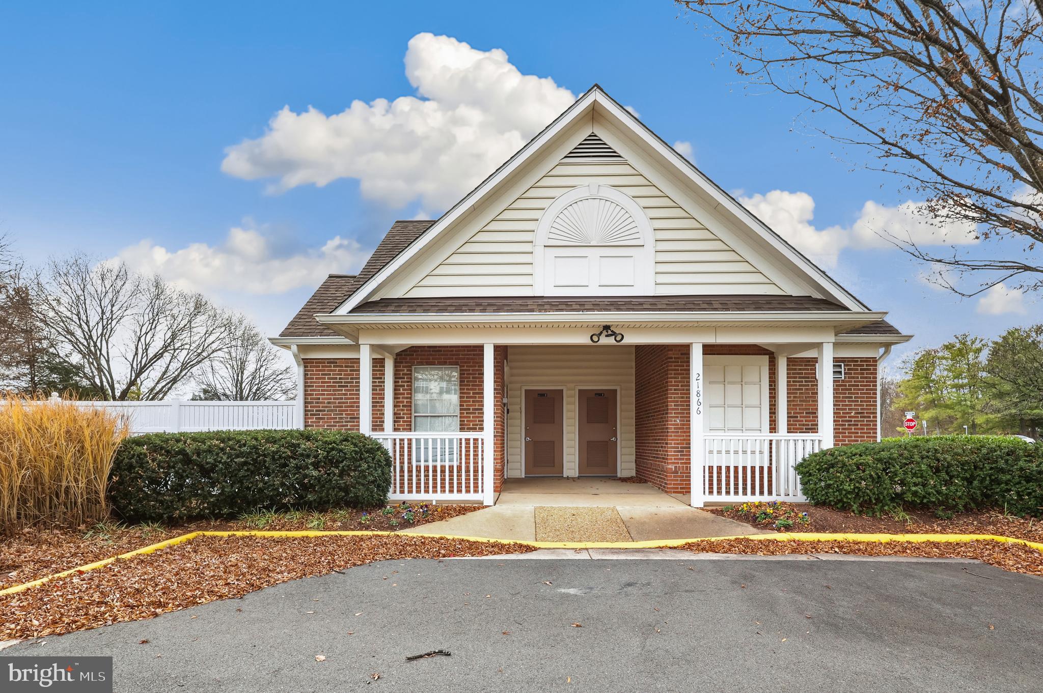 CHATHAM GREEN CONDOMINIUM - Residential