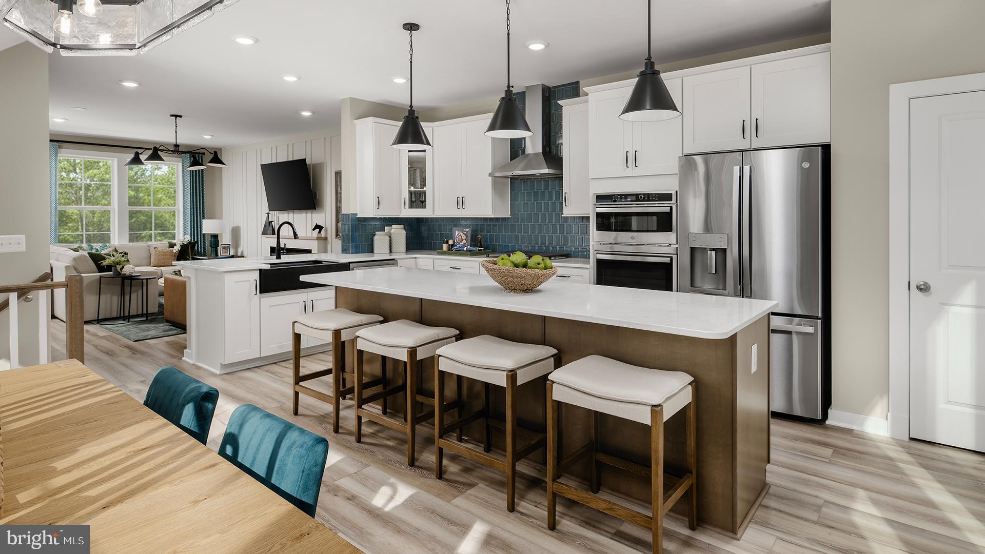 MARY'S LANDING - Residential