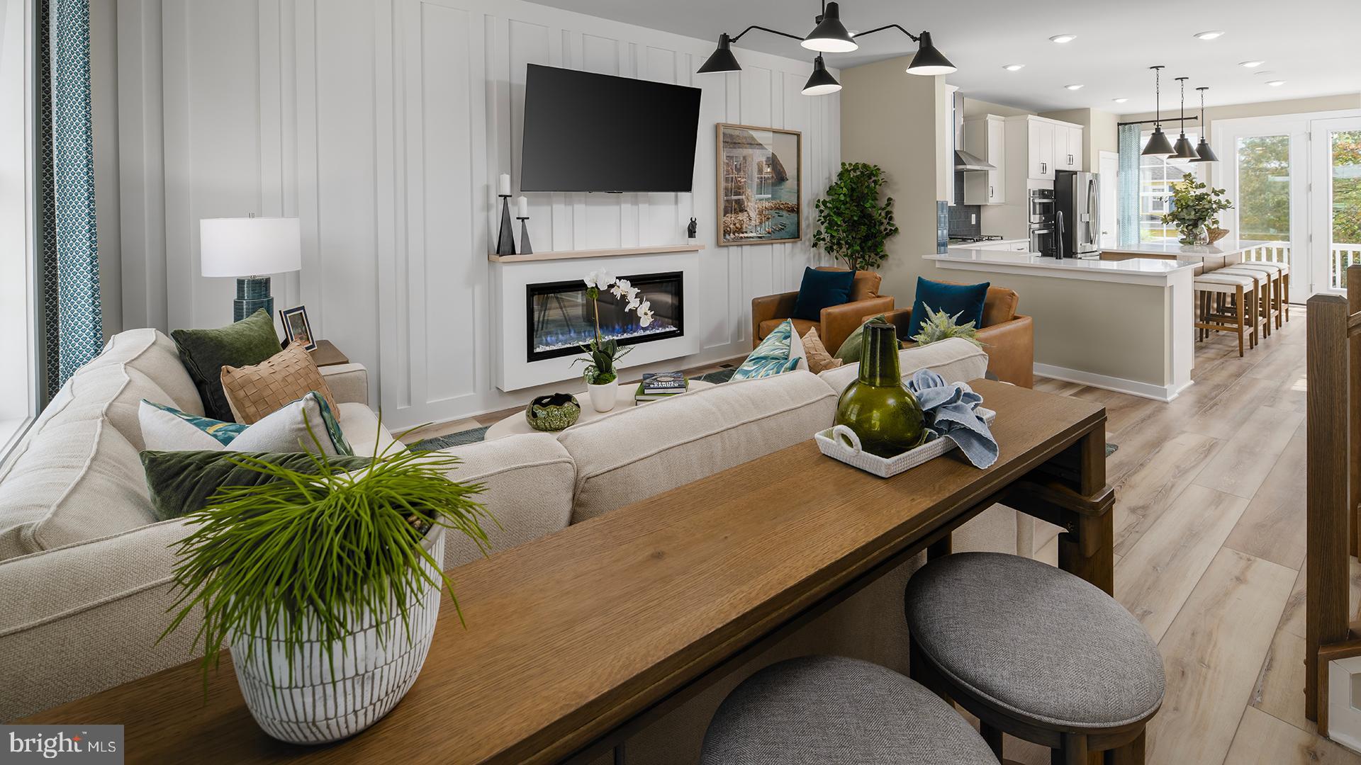 MARY'S LANDING - Residential