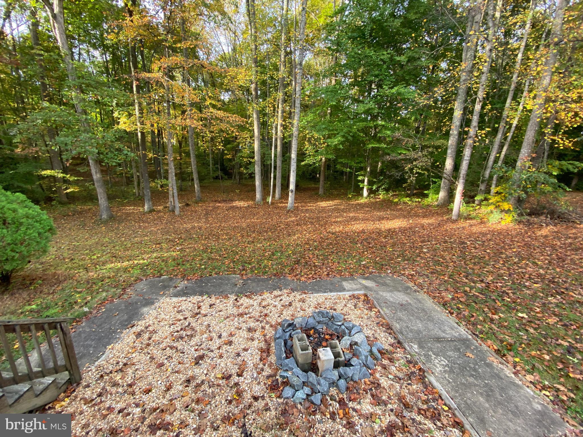 LAKE LAND OR - Residential Lease