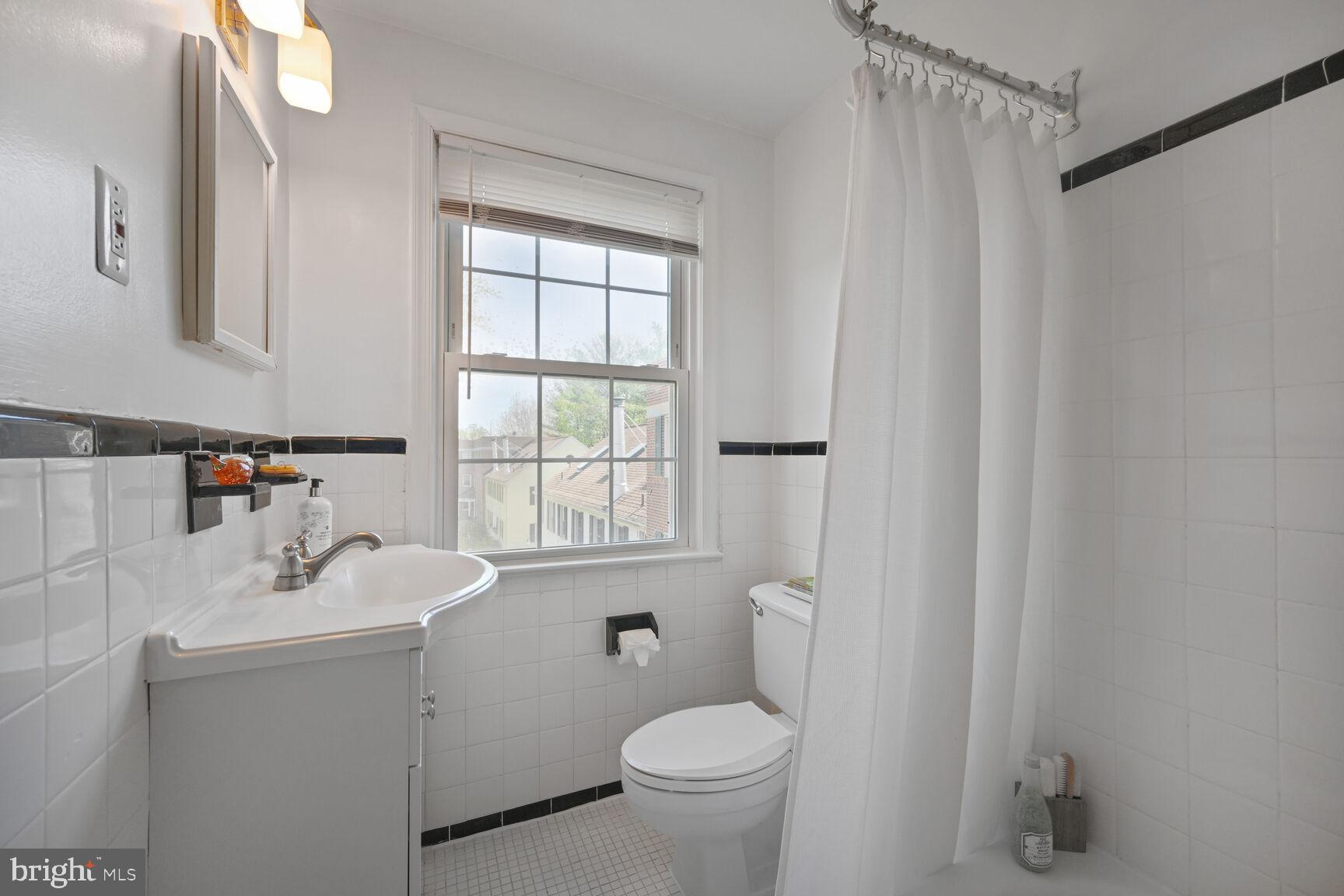 ROCK CREEK GARDENS - Residential