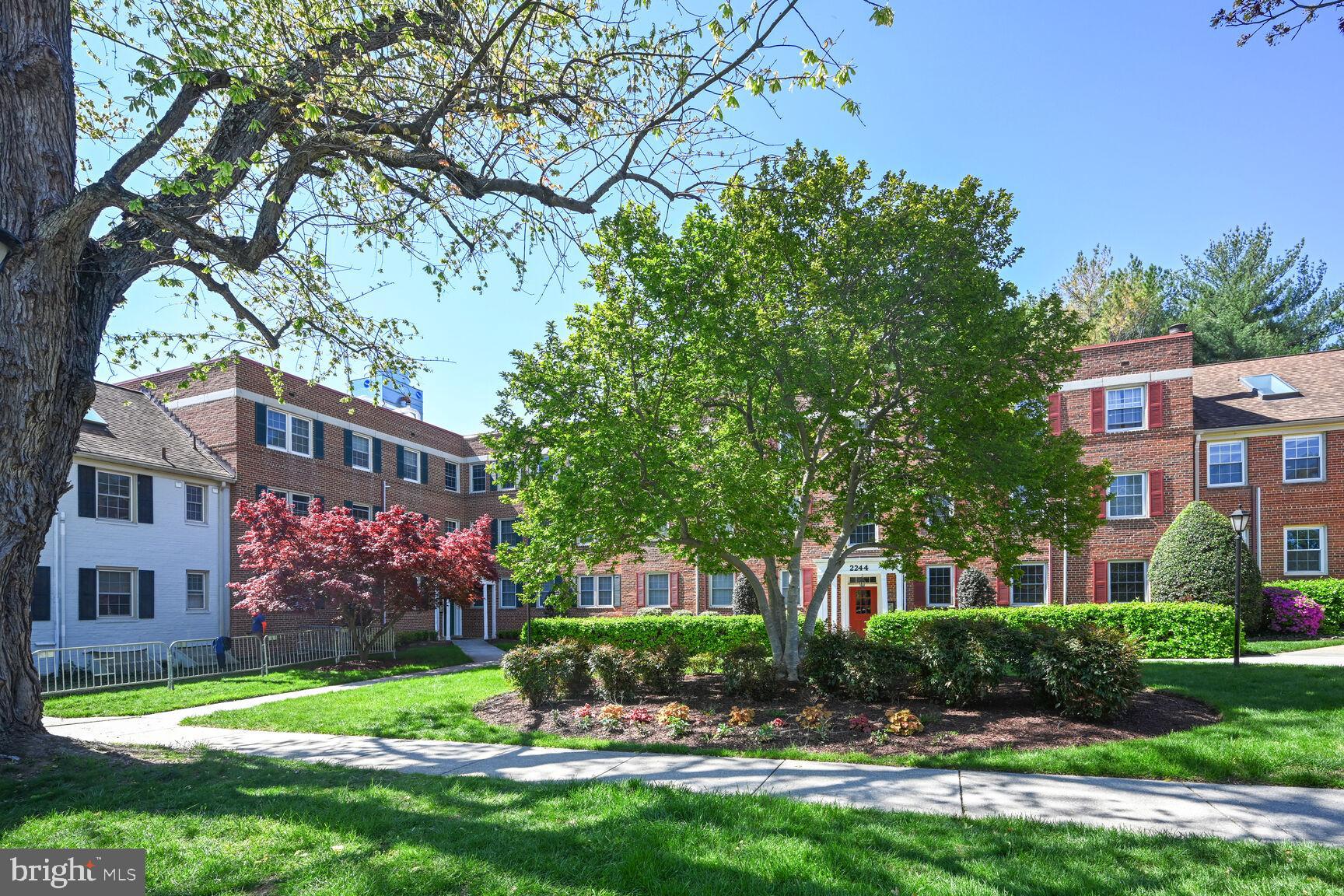 ROCK CREEK GARDENS - Residential