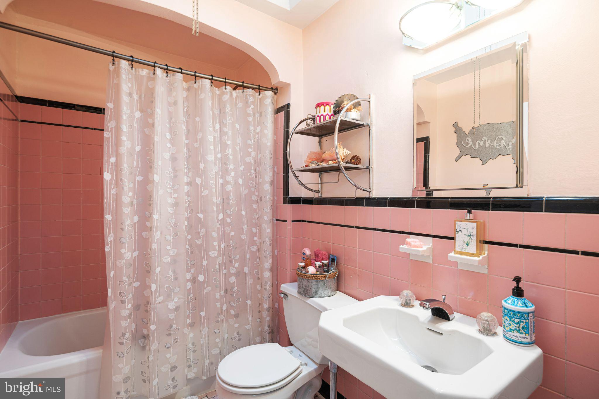 OVERBROOK - Residential