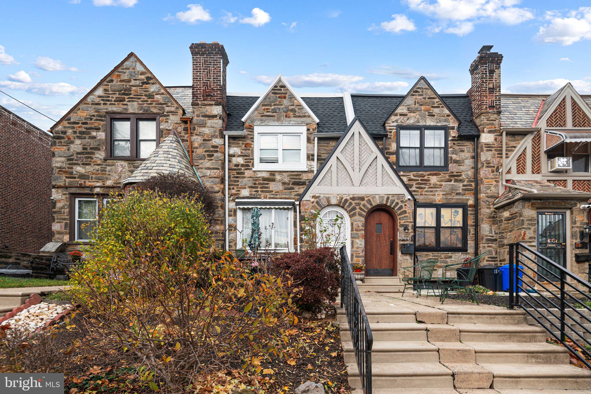 OVERBROOK - Residential