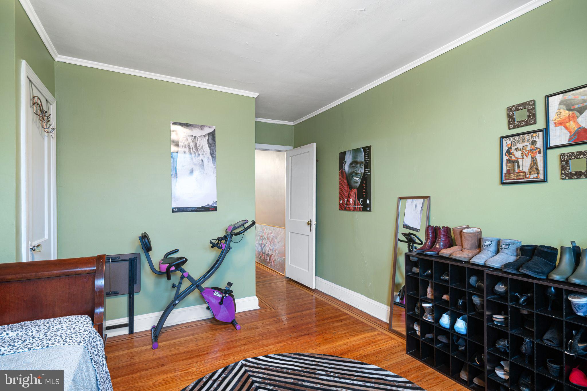 OVERBROOK - Residential