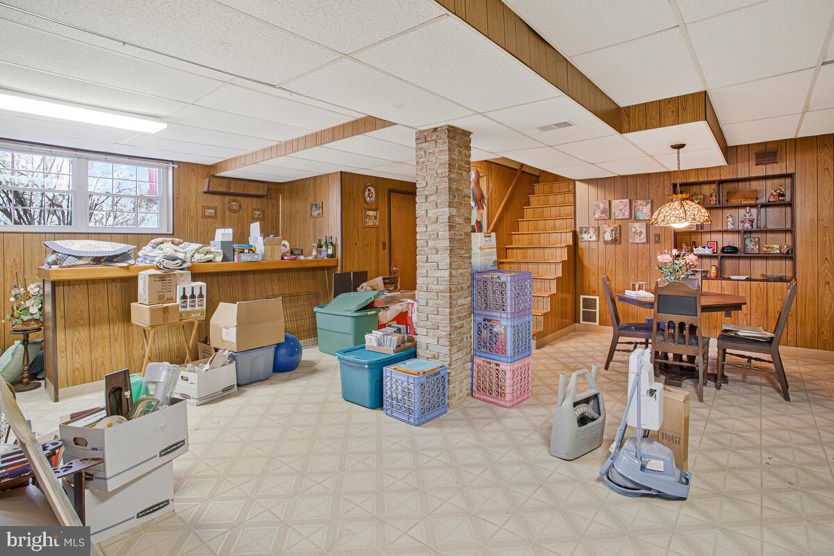 LINTHICUM HEIGHTS - Residential