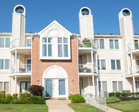 68 Catherine Court, Levittown, PA 19057 - #: PABU2125600