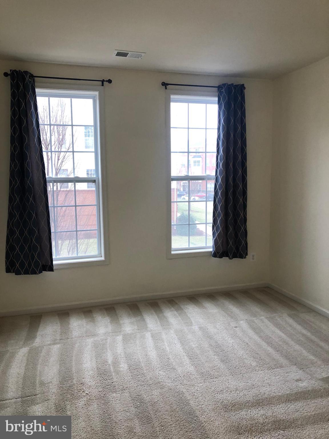 BUCKINGHAM AT LOUDOUN VALLEY - Residential Lease