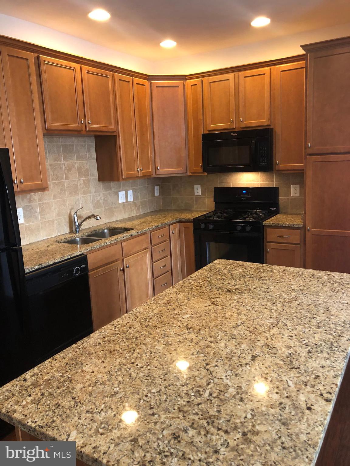 BUCKINGHAM AT LOUDOUN VALLEY - Residential Lease