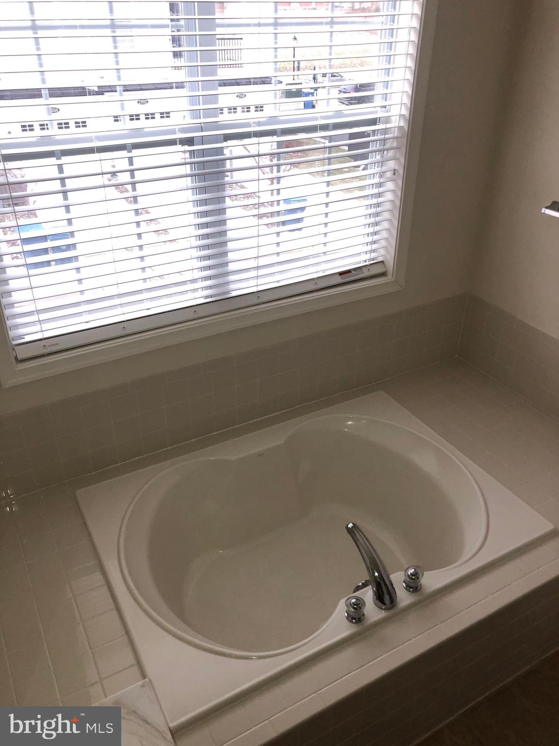 BUCKINGHAM AT LOUDOUN VALLEY - Residential Lease