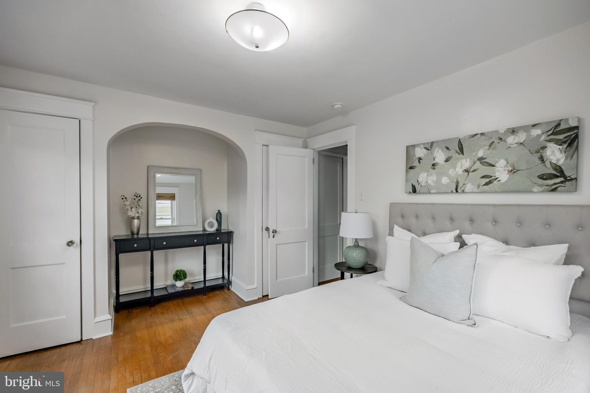 OAKMONT - Residential