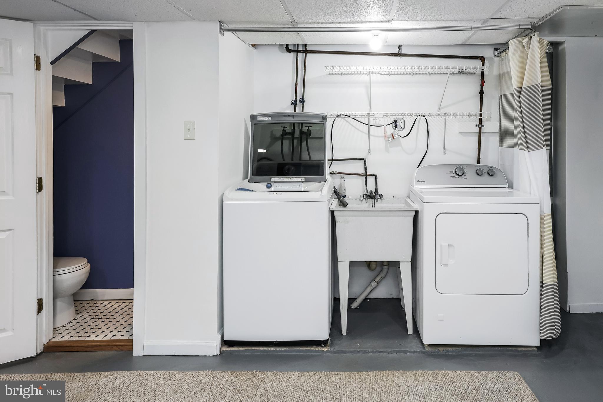 OAKMONT - Residential