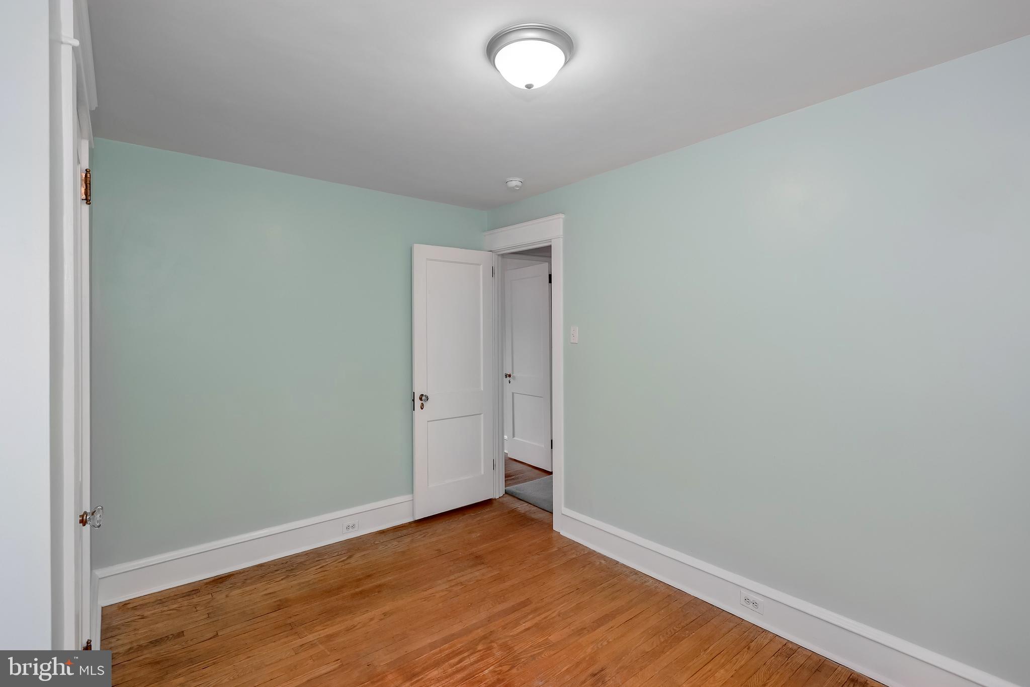 OAKMONT - Residential