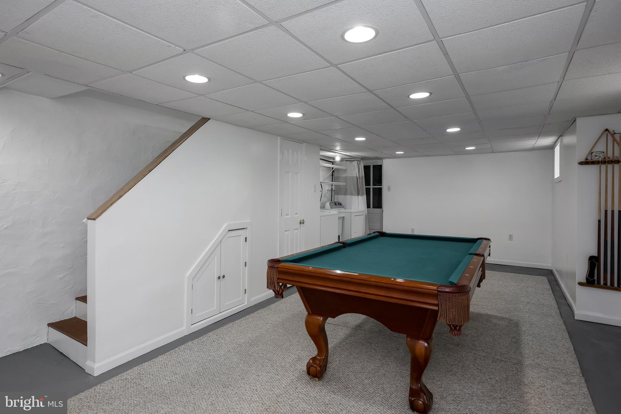 OAKMONT - Residential