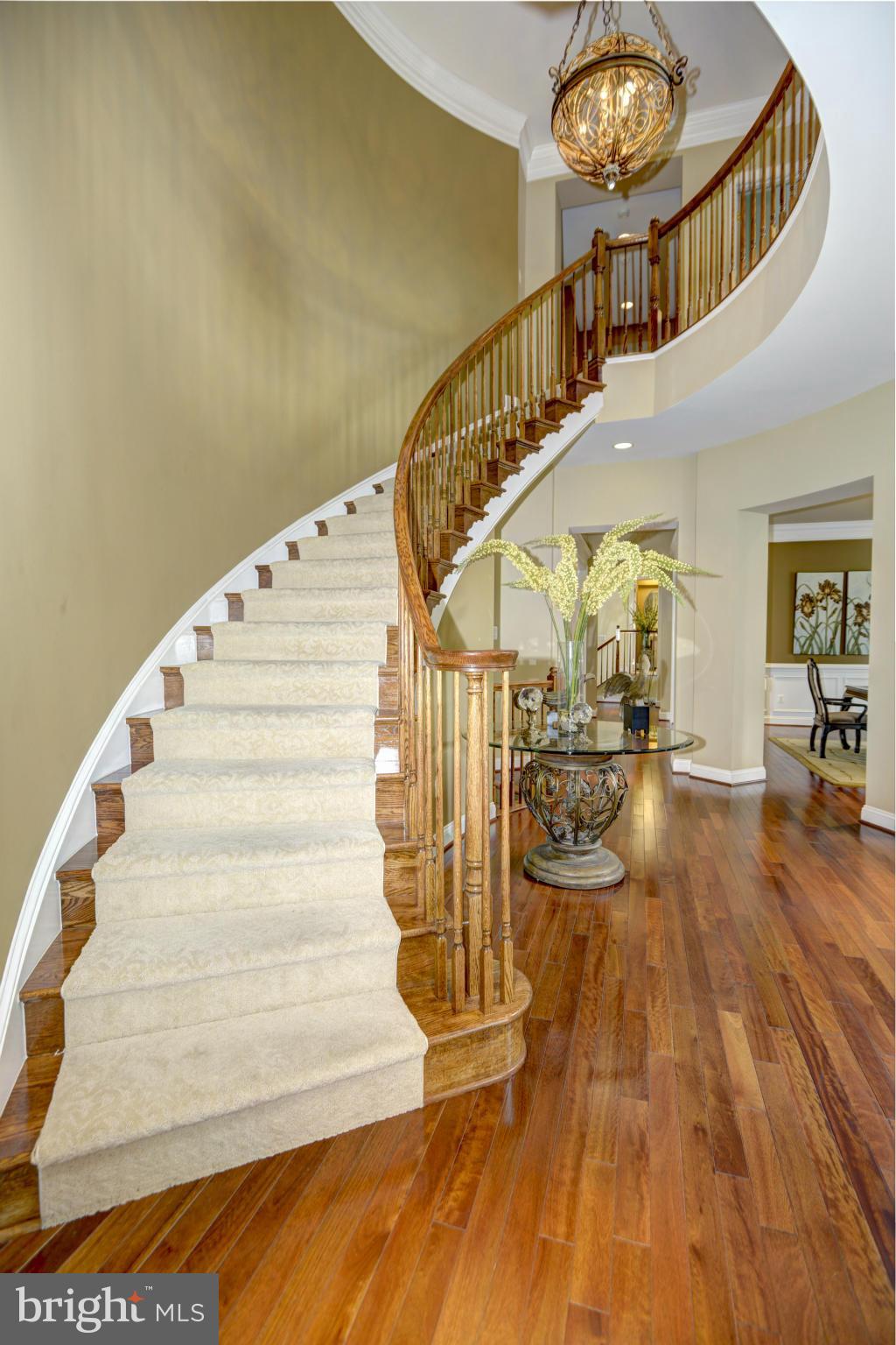 RIVERWOOD - Residential