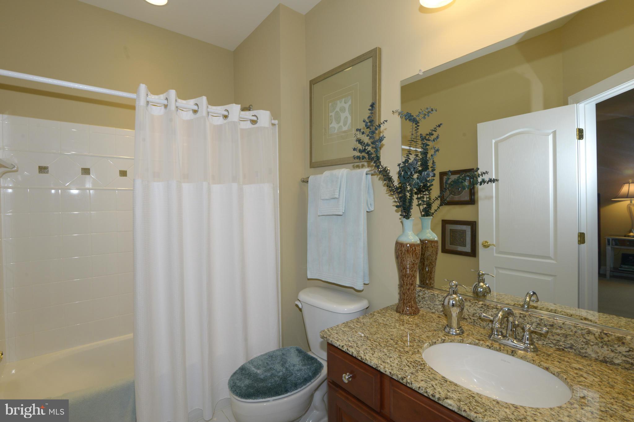 RIVERWOOD - Residential