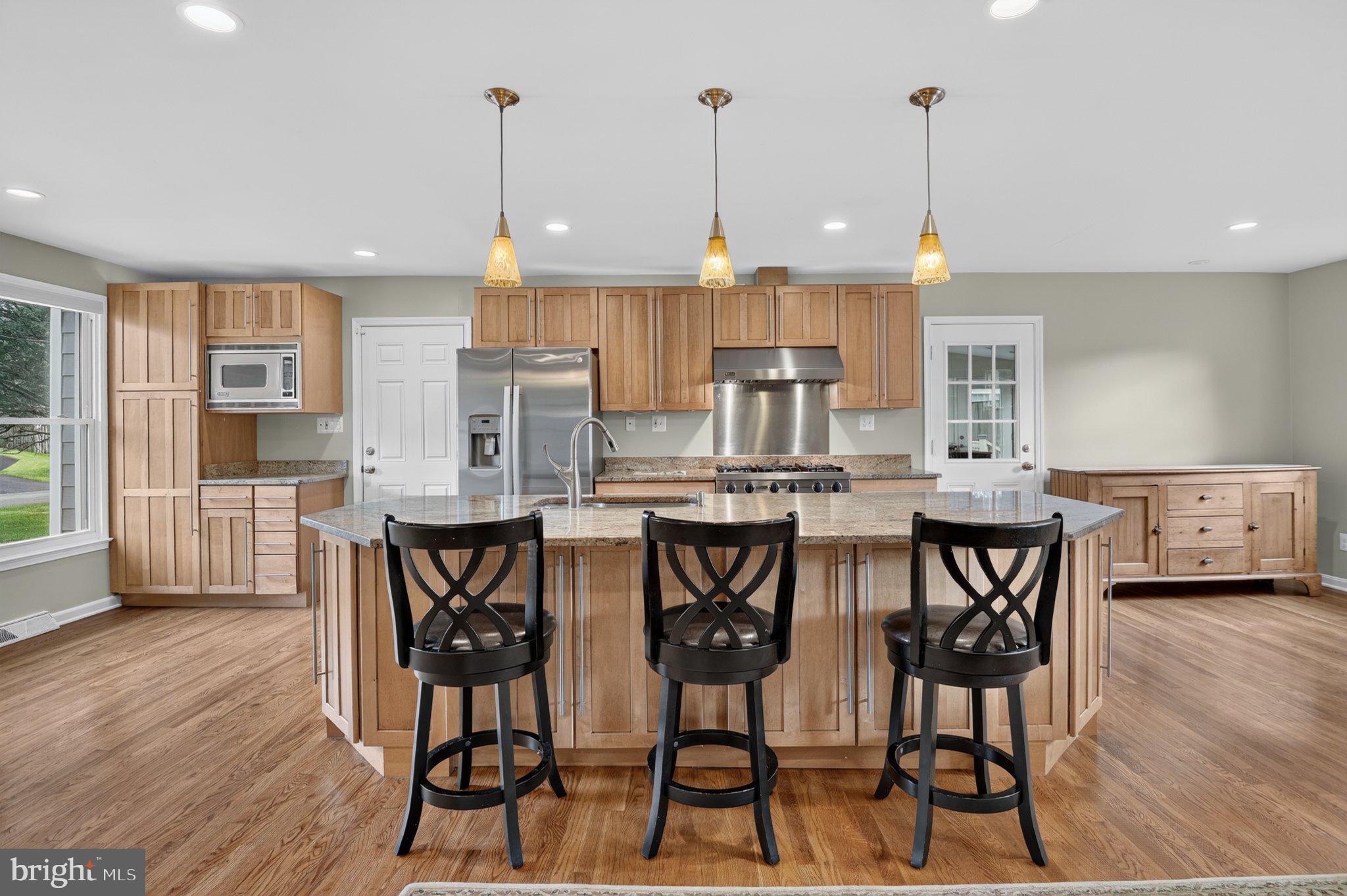 15004 ROCKING SPRING DRIVE