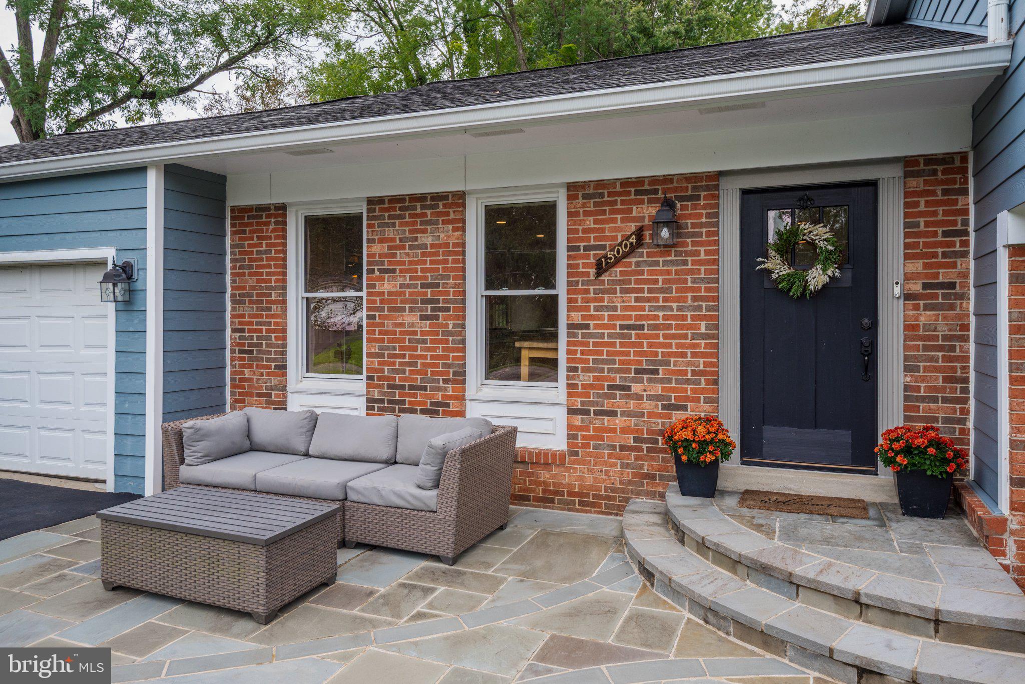 15004 ROCKING SPRING DRIVE