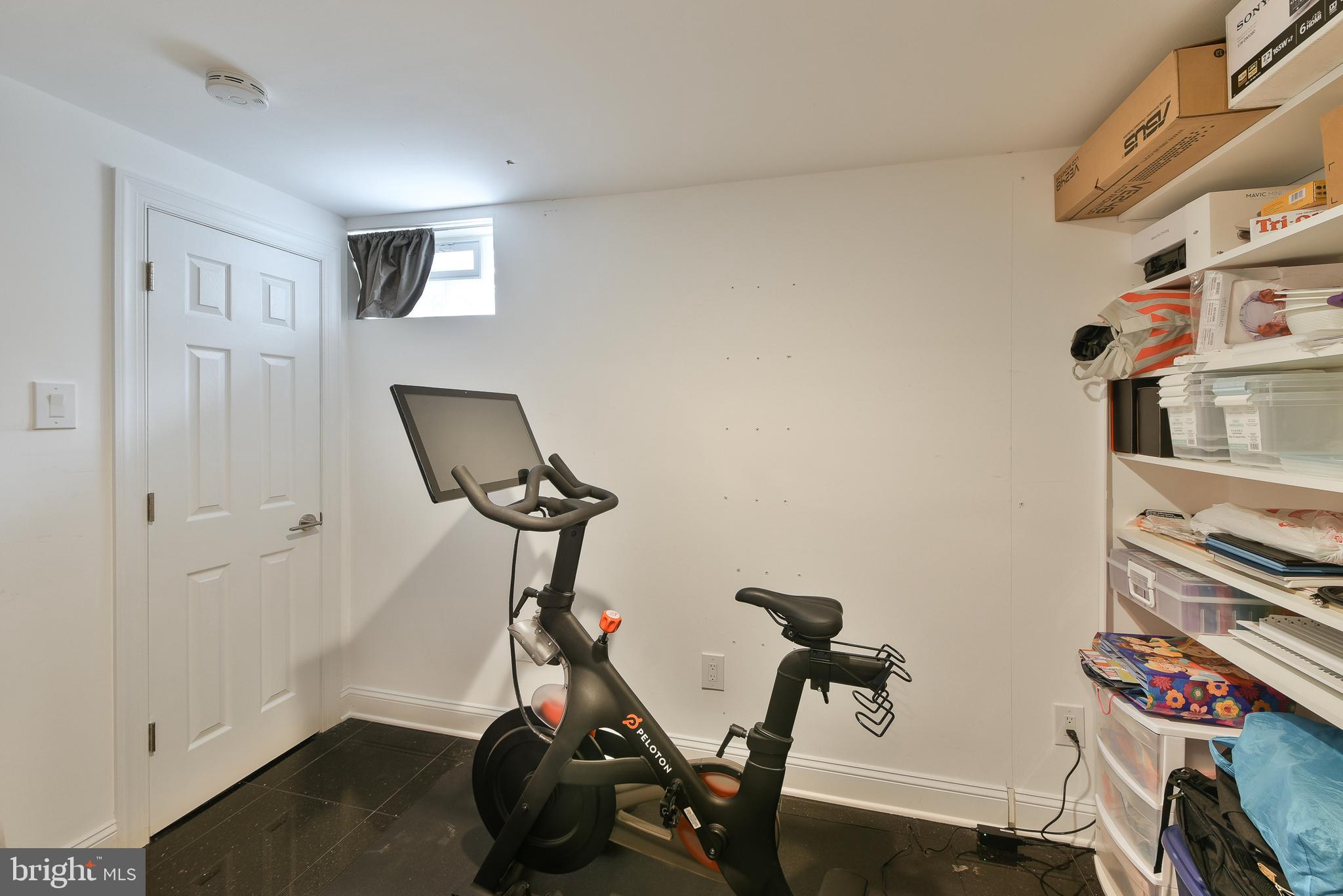 CREEKWOOD - Residential