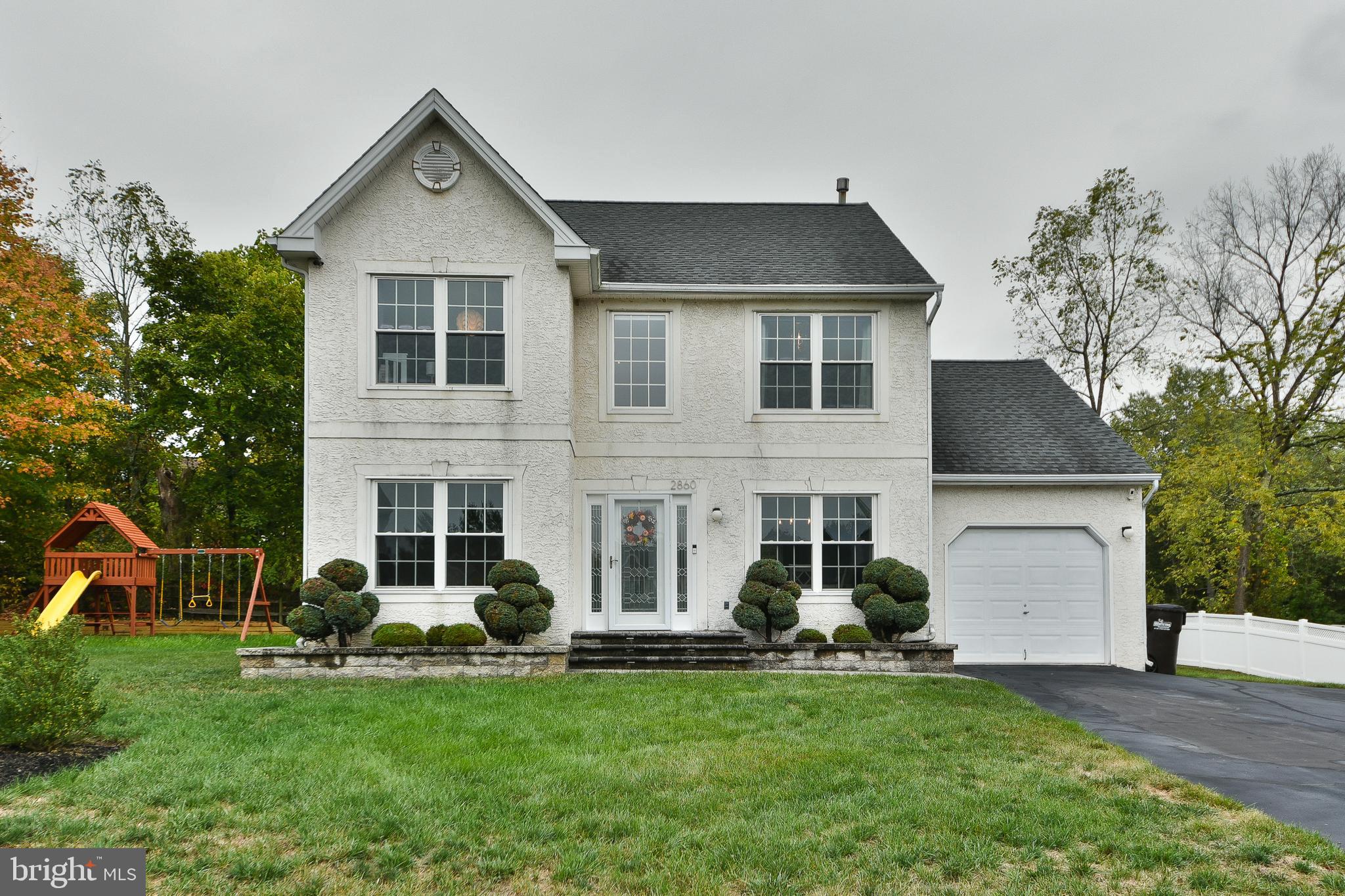 CREEKWOOD - Residential