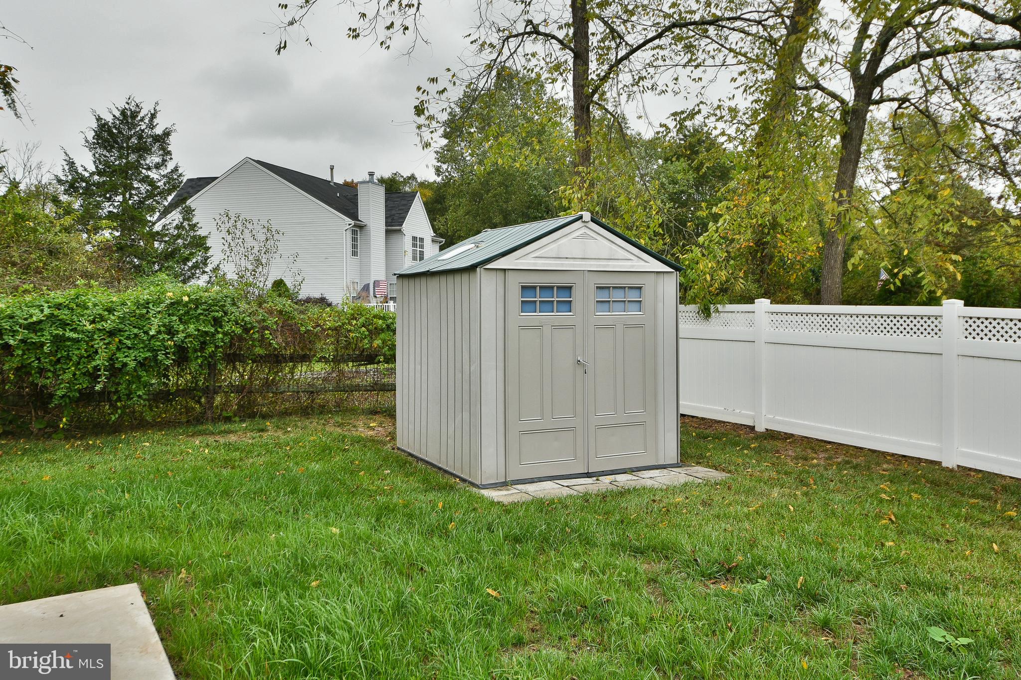 CREEKWOOD - Residential