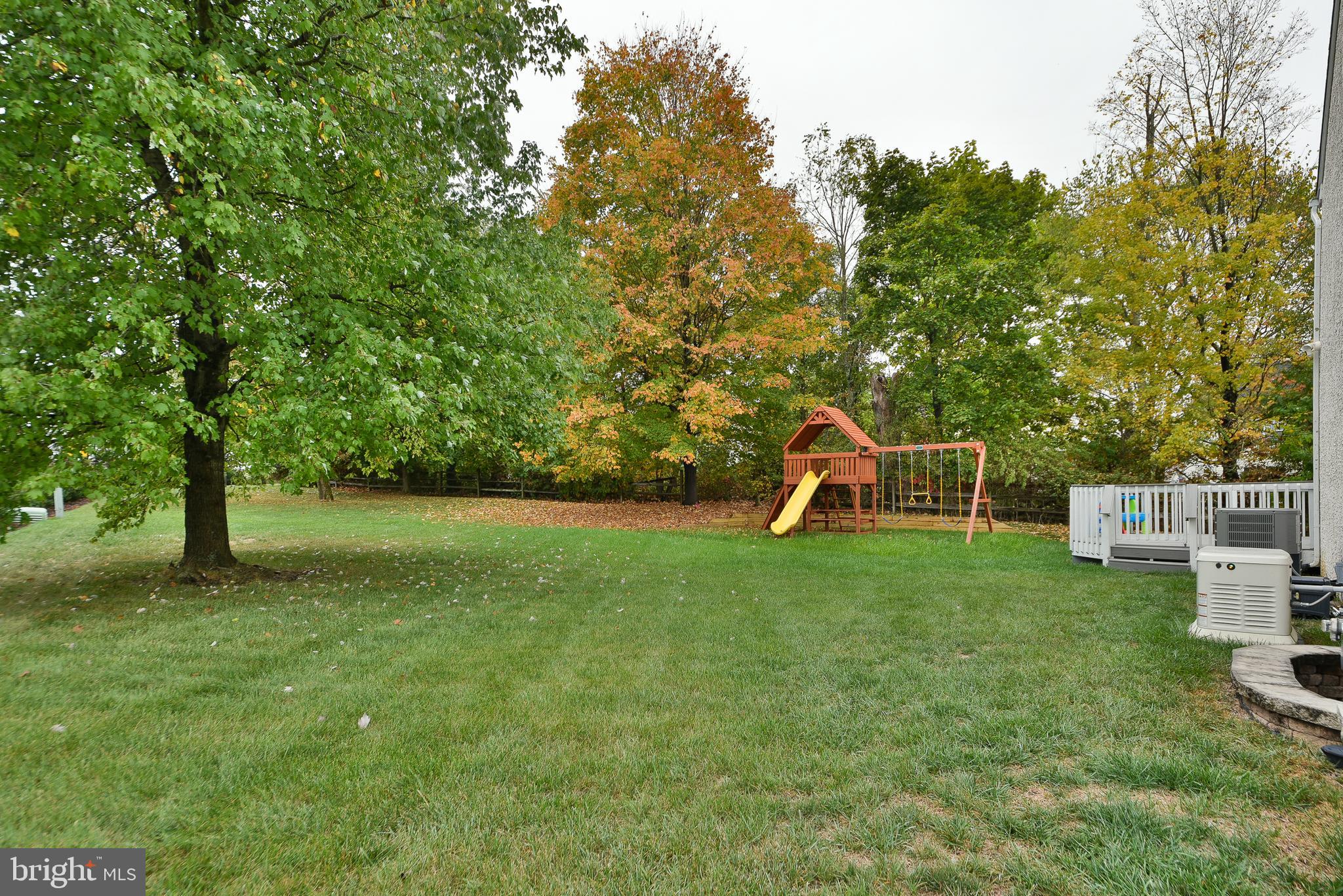 CREEKWOOD - Residential