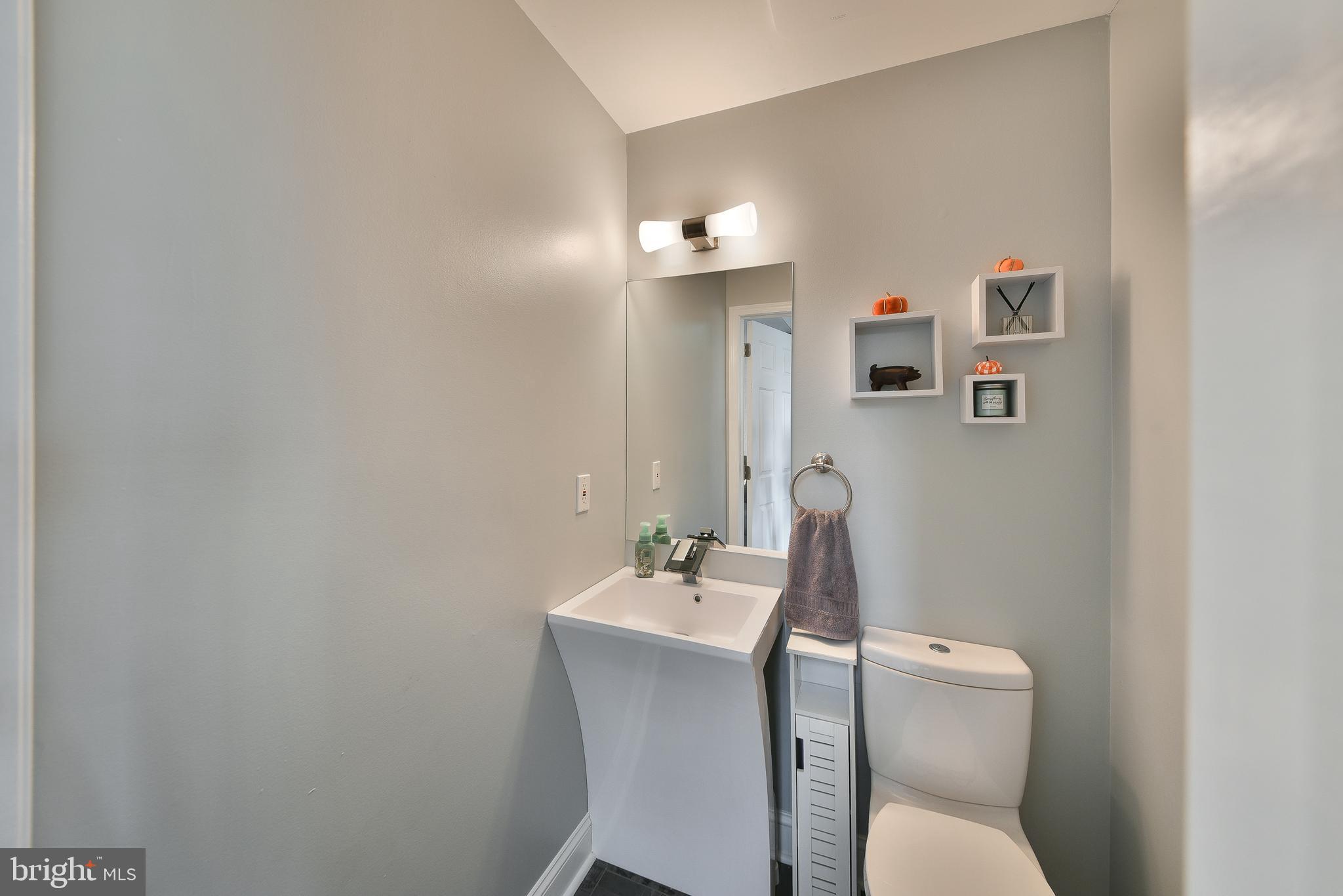 CREEKWOOD - Residential