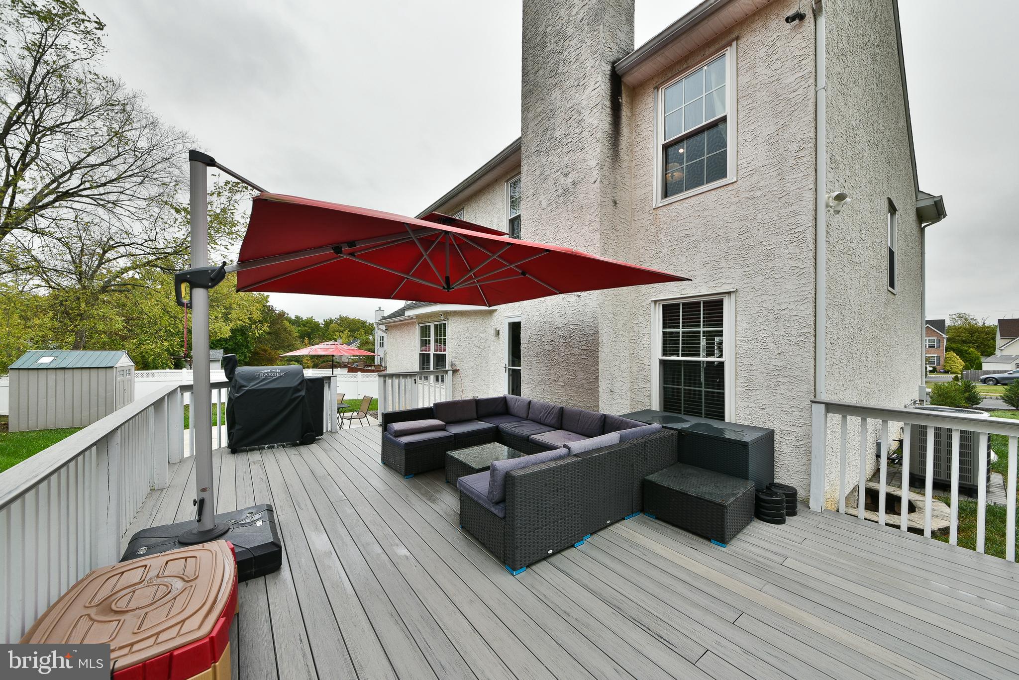 CREEKWOOD - Residential