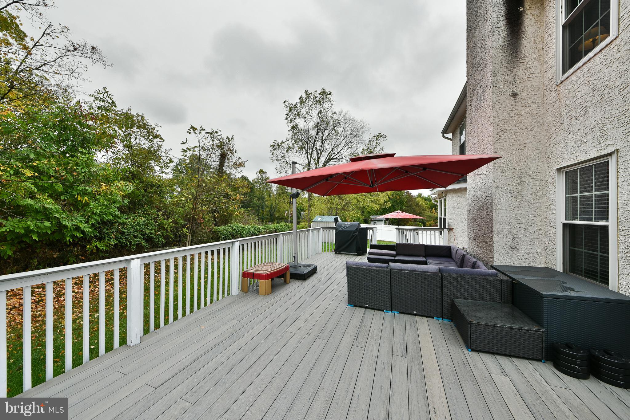 CREEKWOOD - Residential