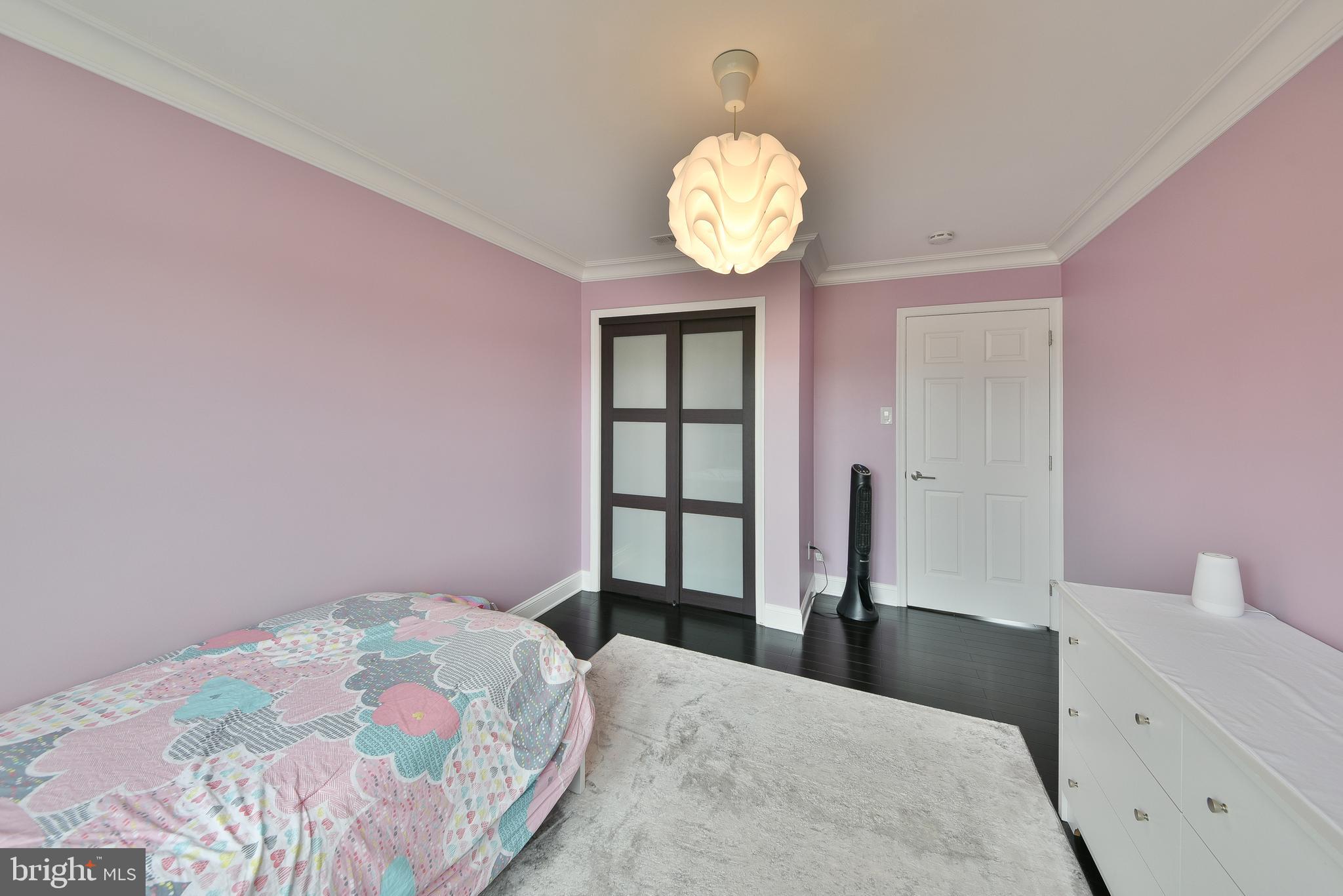 CREEKWOOD - Residential