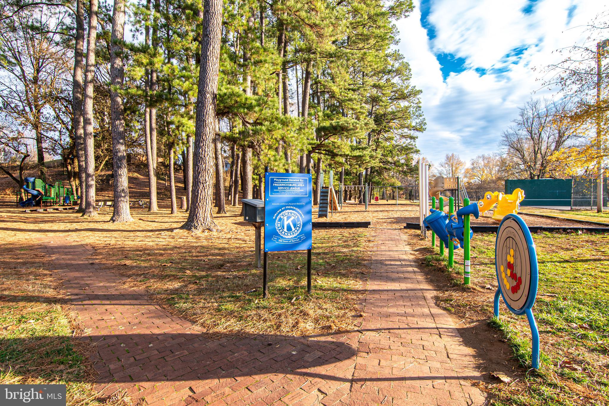 DOWNTOWN FREDERICKSBURG - Residential