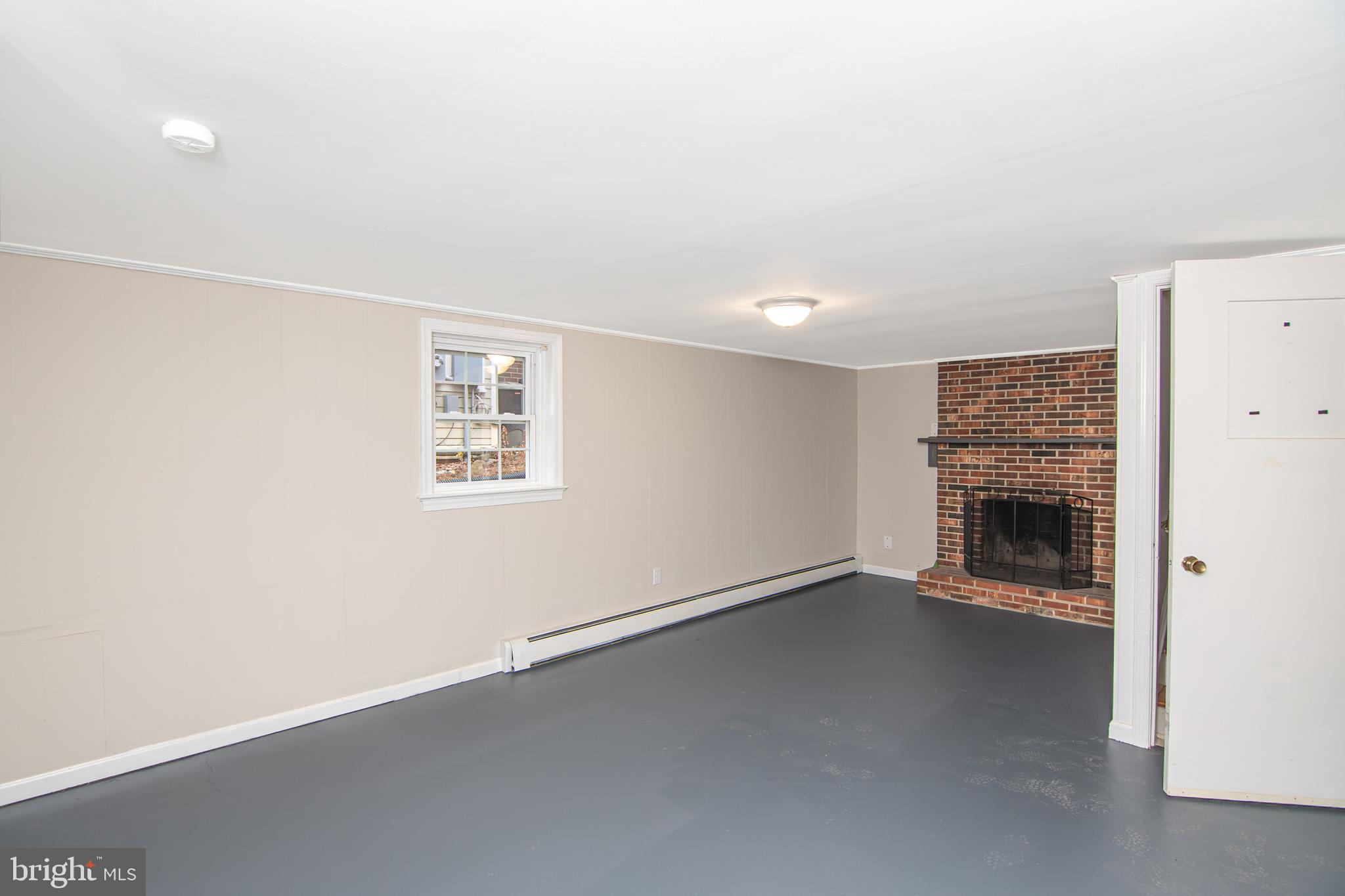 DOWNTOWN FREDERICKSBURG - Residential