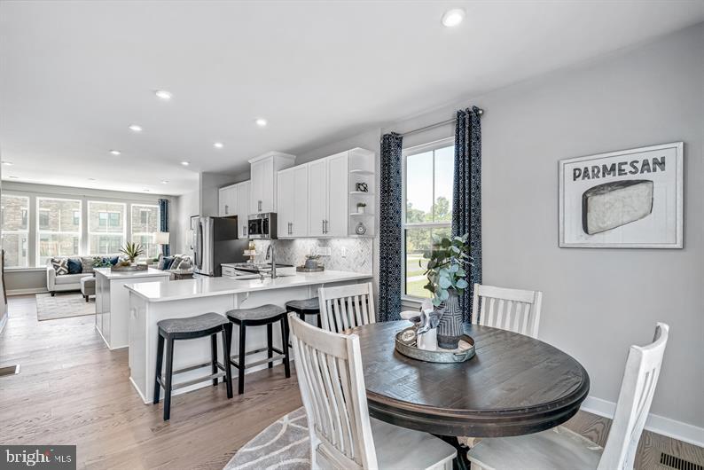 TANYARD SHORES - Residential