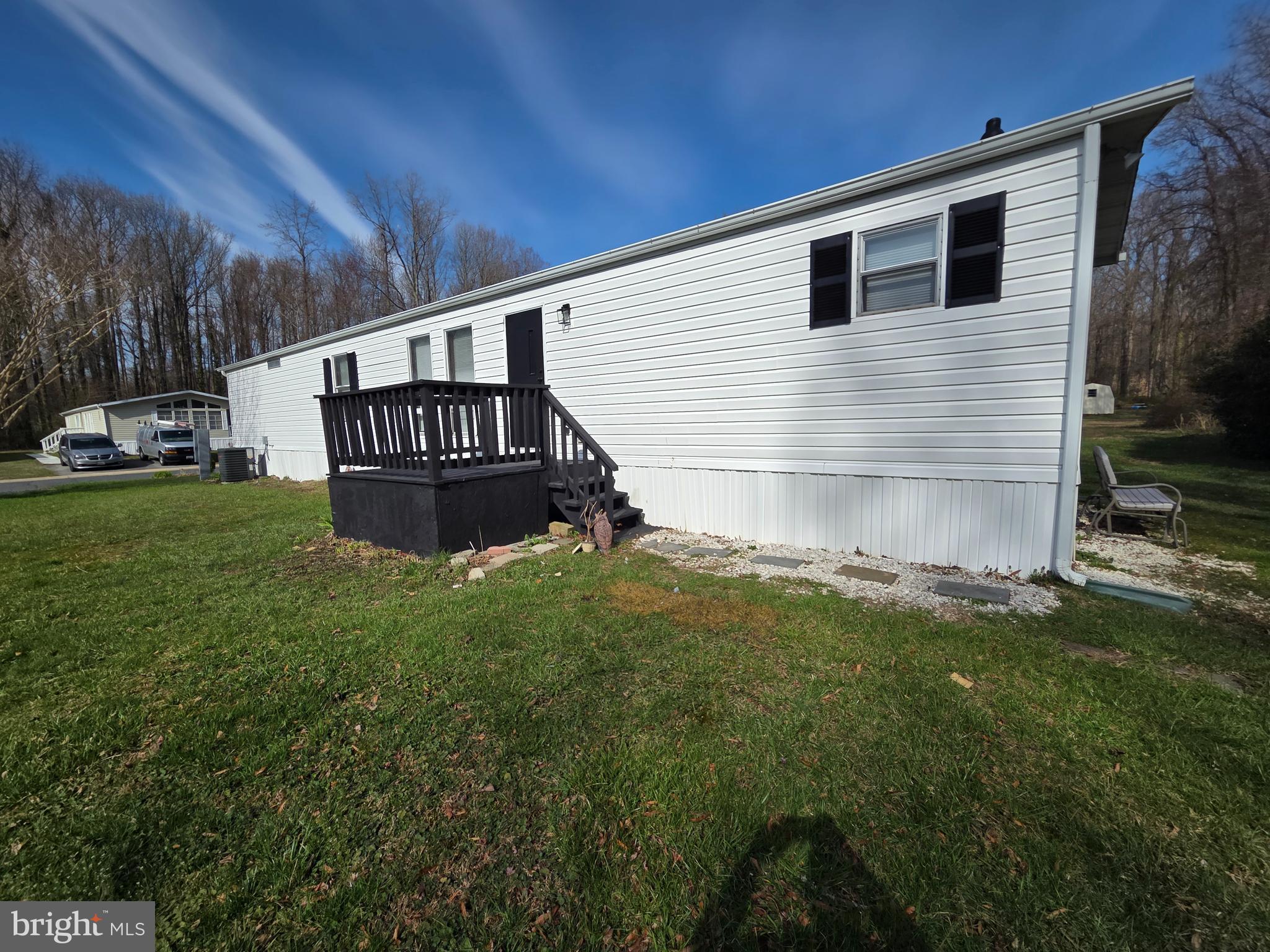 BUSH RIVER MANOR - Residential