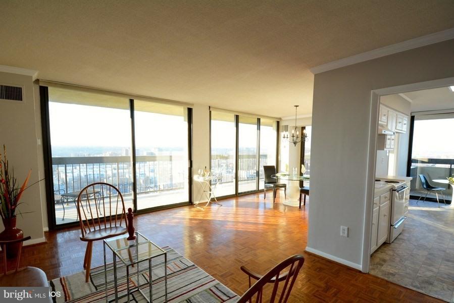 ALEXANDRIA HOUSE - Residential Lease