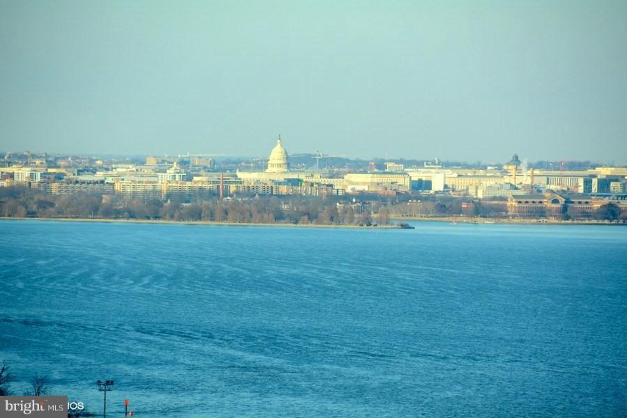 ALEXANDRIA HOUSE - Residential Lease