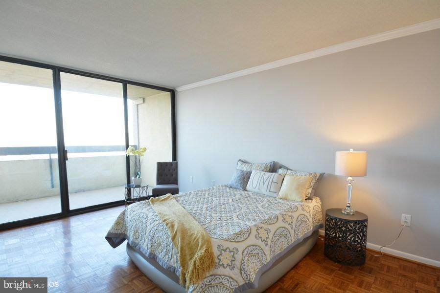 ALEXANDRIA HOUSE - Residential Lease