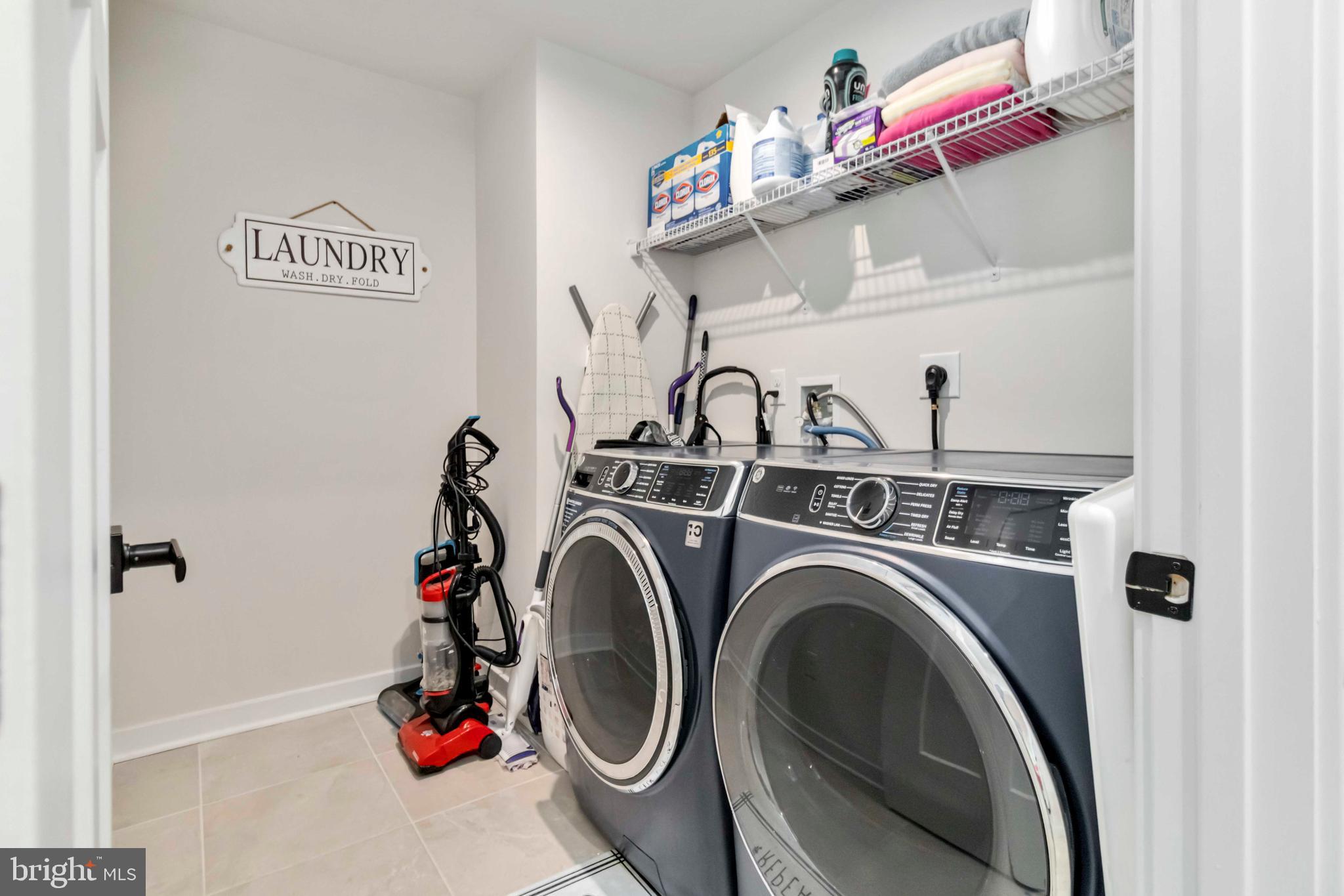 ASHBOURNE MEADOWS - Residential