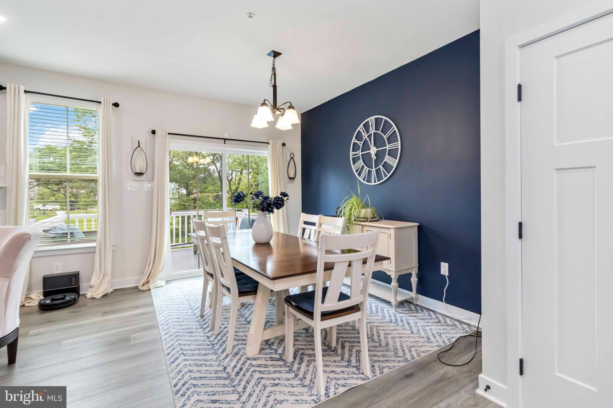 ASHBOURNE MEADOWS - Residential