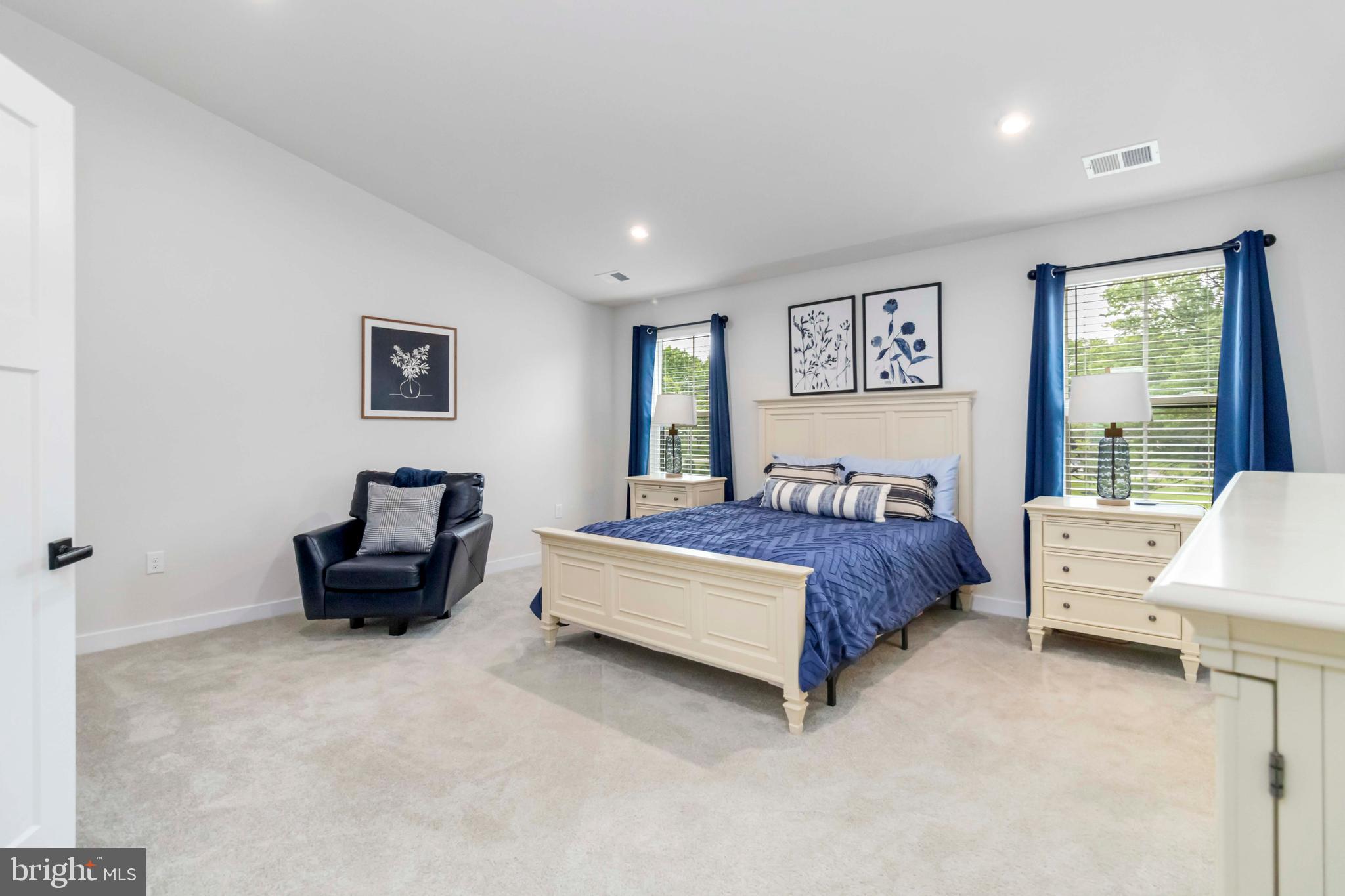 ASHBOURNE MEADOWS - Residential