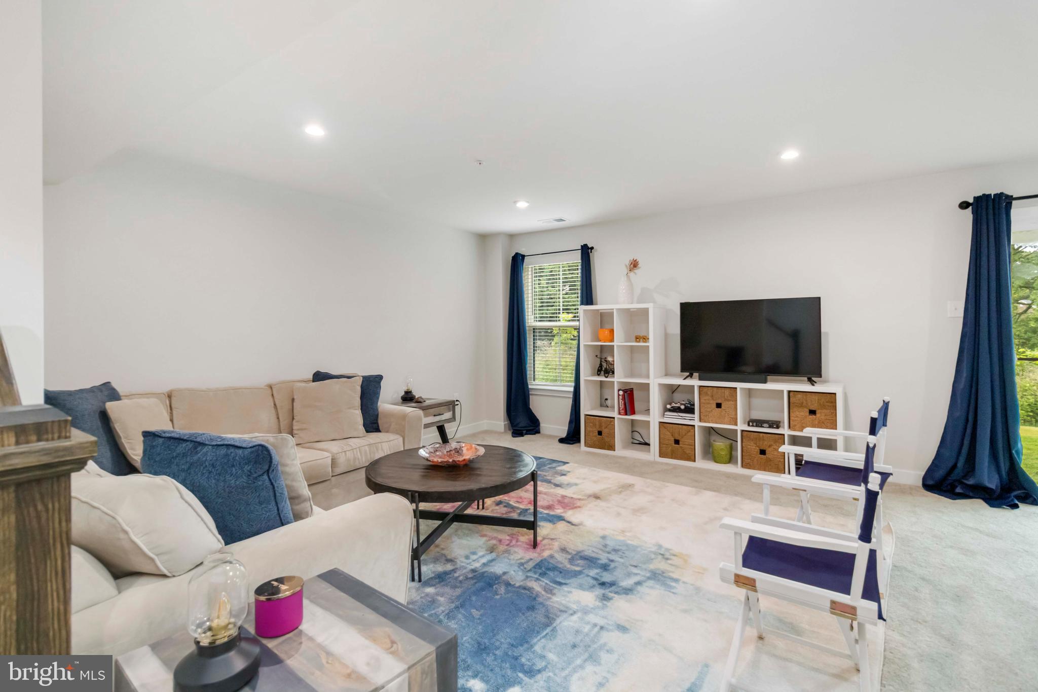 ASHBOURNE MEADOWS - Residential