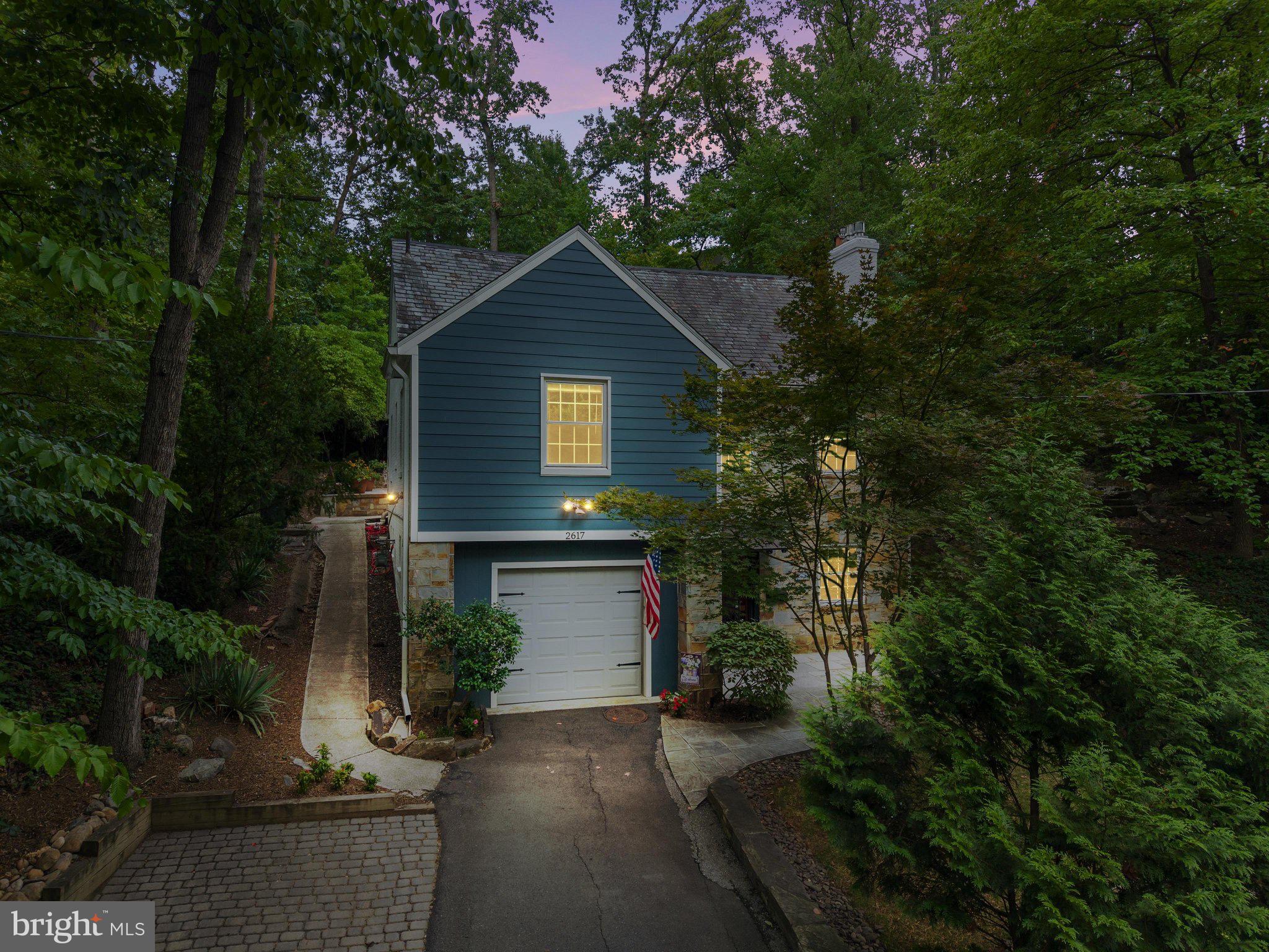 2617 S ARLINGTON RIDGE ROAD